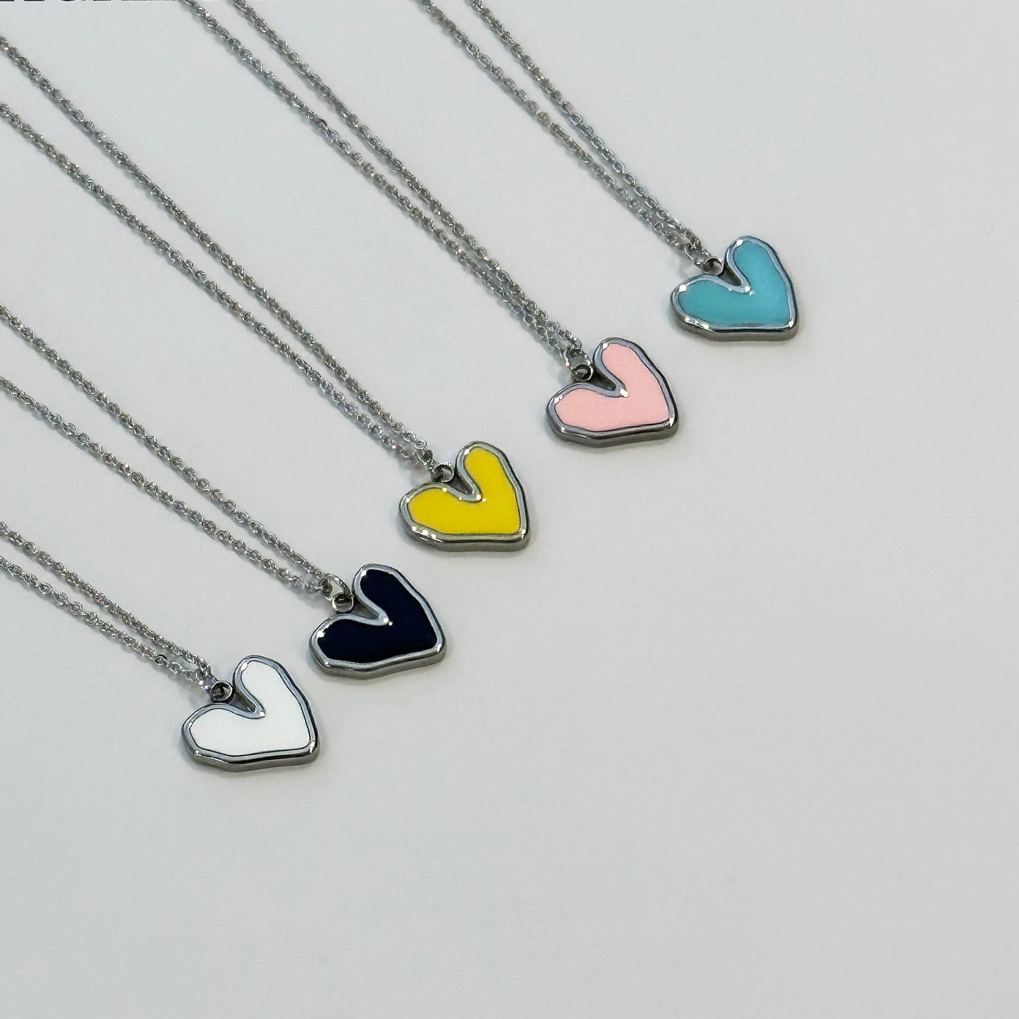 Irregular heart pendant Necklace