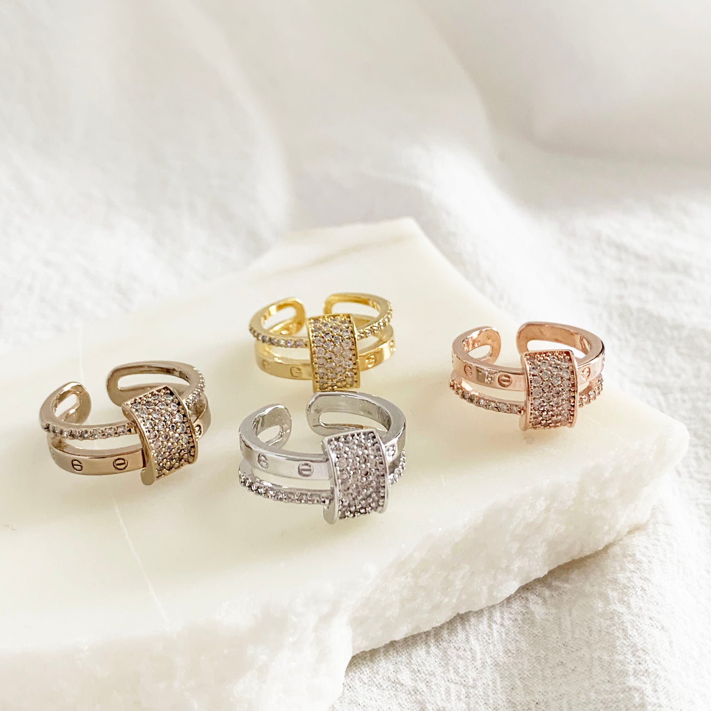 LOVE Ring
