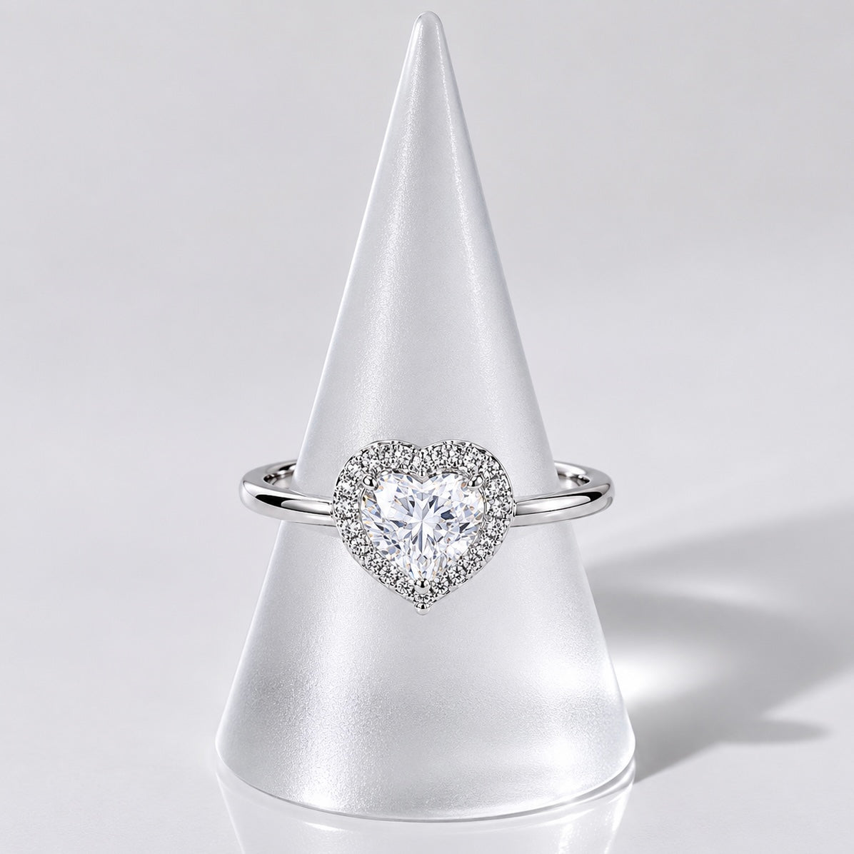 Heart halo Ring
