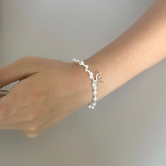Twinkle Bow Bracelet