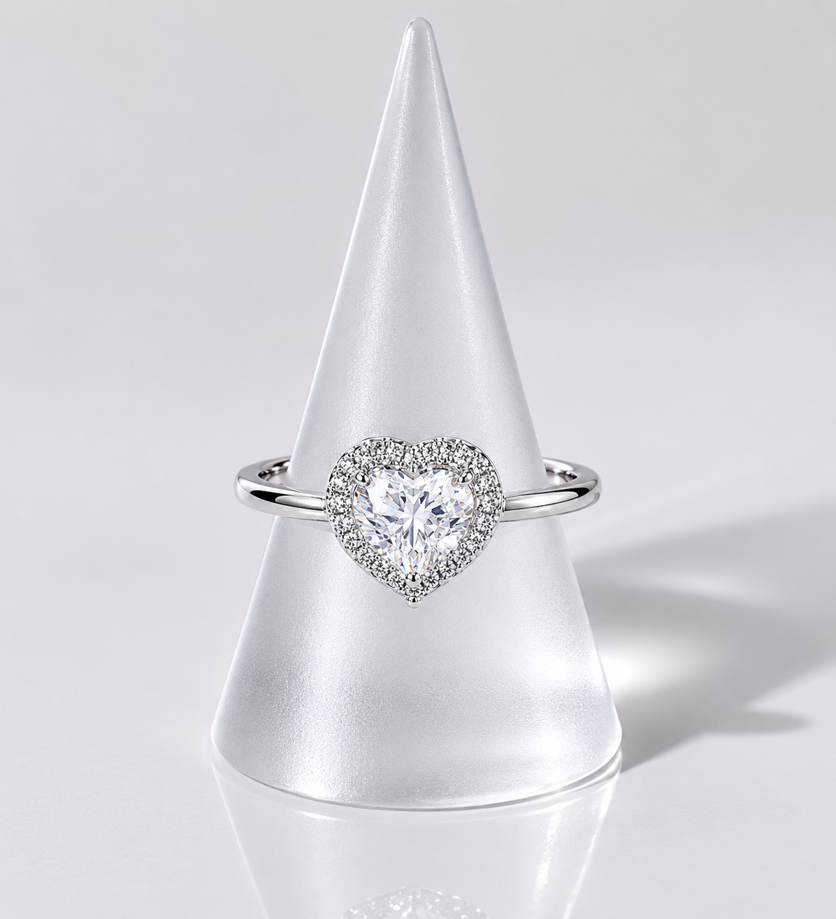 Heart halo Ring
